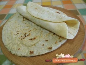 testaroli fatti in casa ricetta facile