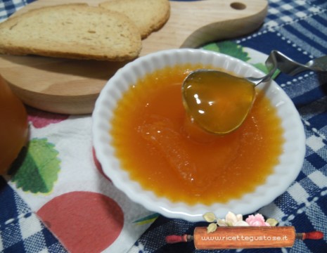 gelatina di albicocche