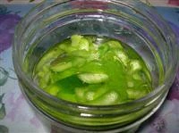 limoncello con limoni verdi immagine 2
