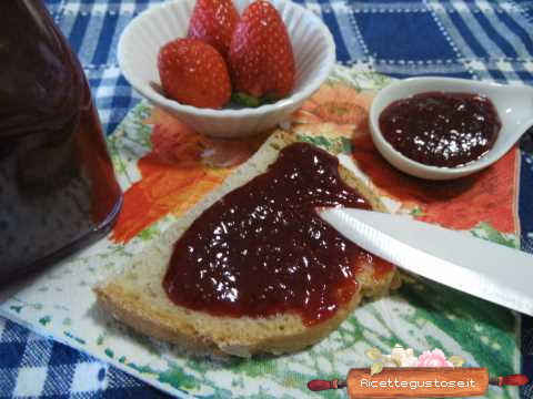 marmellata di fragole