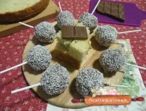 Cake pops torta biondina cocco e cioccolato fondente