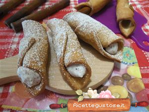 cannoli alla ricotta