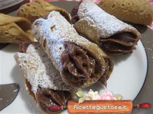 ricetta cannoli siciliani mascarpone e nutella