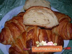 cornetti sfogliati facili