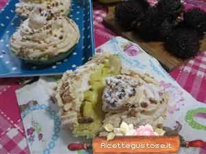crostatine di mele e rambutan ricetta