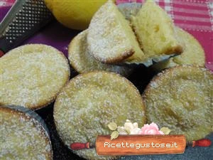 muffin limoone e formaggio splamabile