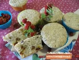 muffin nocciole e spinacio fragola