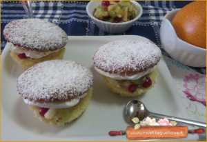 muffin granadilla e frutta fresca