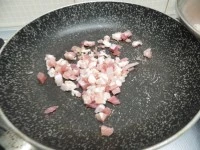 pizza cavolbrocco e caciocavalo immagine 3