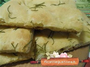 focaccia al rosmarino ricetta
