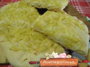 pizza albumi e patate facile