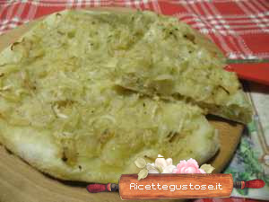 pizza bianca alle cipolle
