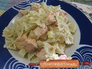 farfalle patate trota salmonata ricetta