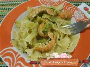 farfalle scampi e fiori di zucca