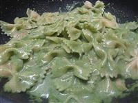 farfalle spinaci e salmone immagine 5