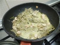 fettuccine all'aglio cerciofi e salmone immagine 4