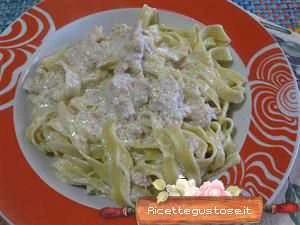 fettuccine tonno e philadelphia ricetta