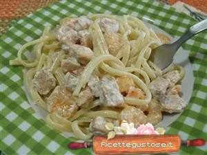 linguine salmone gamberetti ricetta