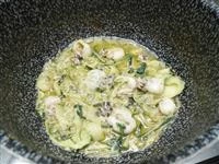 linguine seppioline e pesto immagine 5