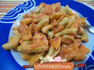 Maccheroncini al salmone