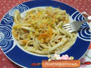 noodles tonno e agrumi