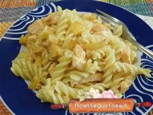 Pasta patate salmone e zafferano