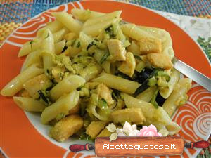 pennette salmone zucchine e zafferano