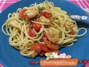 spaghetti asparagi gamberetti ricetta