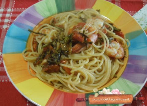 spaghetti asparagi gamberi argentini