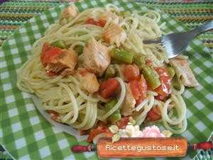 spaghetti asparagi trota salmonata