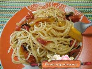 spaghetti cozze e peperoni