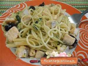 spaghetti salmone e gorgonzola