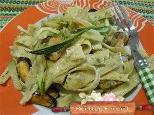 tagliatelle cozze zucchine
