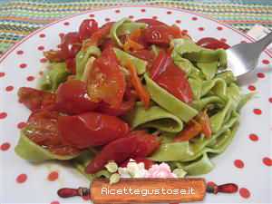 tagliatelle fasolari e pomodorini