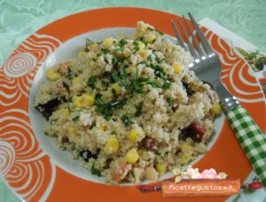 cous cous 4 cereali freddo con trota salmonata e pomodori viola