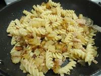 fusilli freddi patate fritte tonno immagine 4
