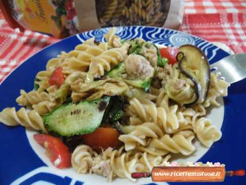 fusilli freddi senza glutine tonno e verdure grigliate