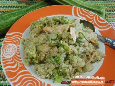 insalata quinoa salmone zucchine 