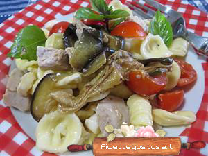 orecchiette fredde melanzane tonde e tonno grigliato