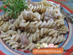 Fusilli freddi panna e fagioli