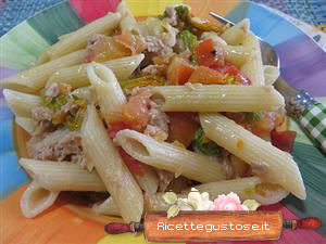 Pasta fredda fiori di zucca e tonno
