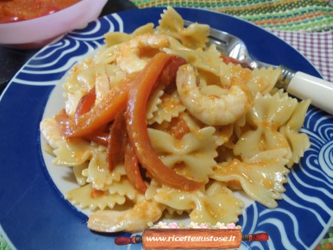 pasta fredda mazzancolle peperoni grigliati