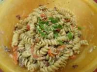 pasta fredda verdure grigliate e salame immagine 7