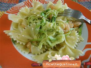 farfalle fredde zucchine e gamberetti