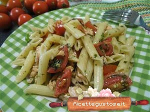 pennette fredde salmone e basilico ricetta