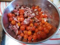 polenta fredda pomodorini ribes salame e mizuna immagine 5