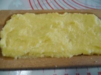 polenta fredda pomodorini ribes salame e mizuna immagine 1