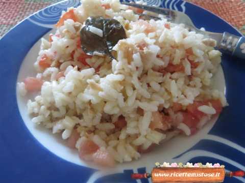 riso freddo ai pomodori