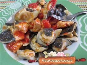 cappelleti tricolore  al salmone ricetta