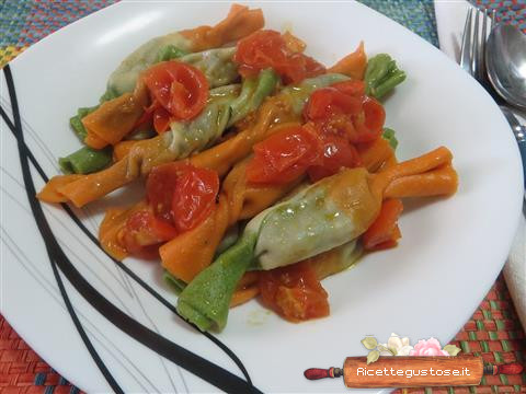 caramelle pasta tricolori bufalo ricotta